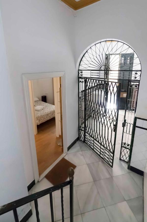 Sf - Shiny Apartment In City Centre セビリア エクステリア 写真